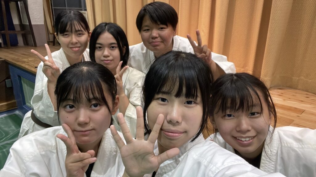 愛知県一宮市で活動する少林寺拳法 一宮中部道院の稽古風景